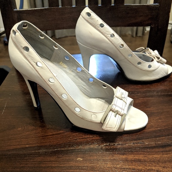 Vintage N.Y.L.A Leather Heels - Picture 1 of 10